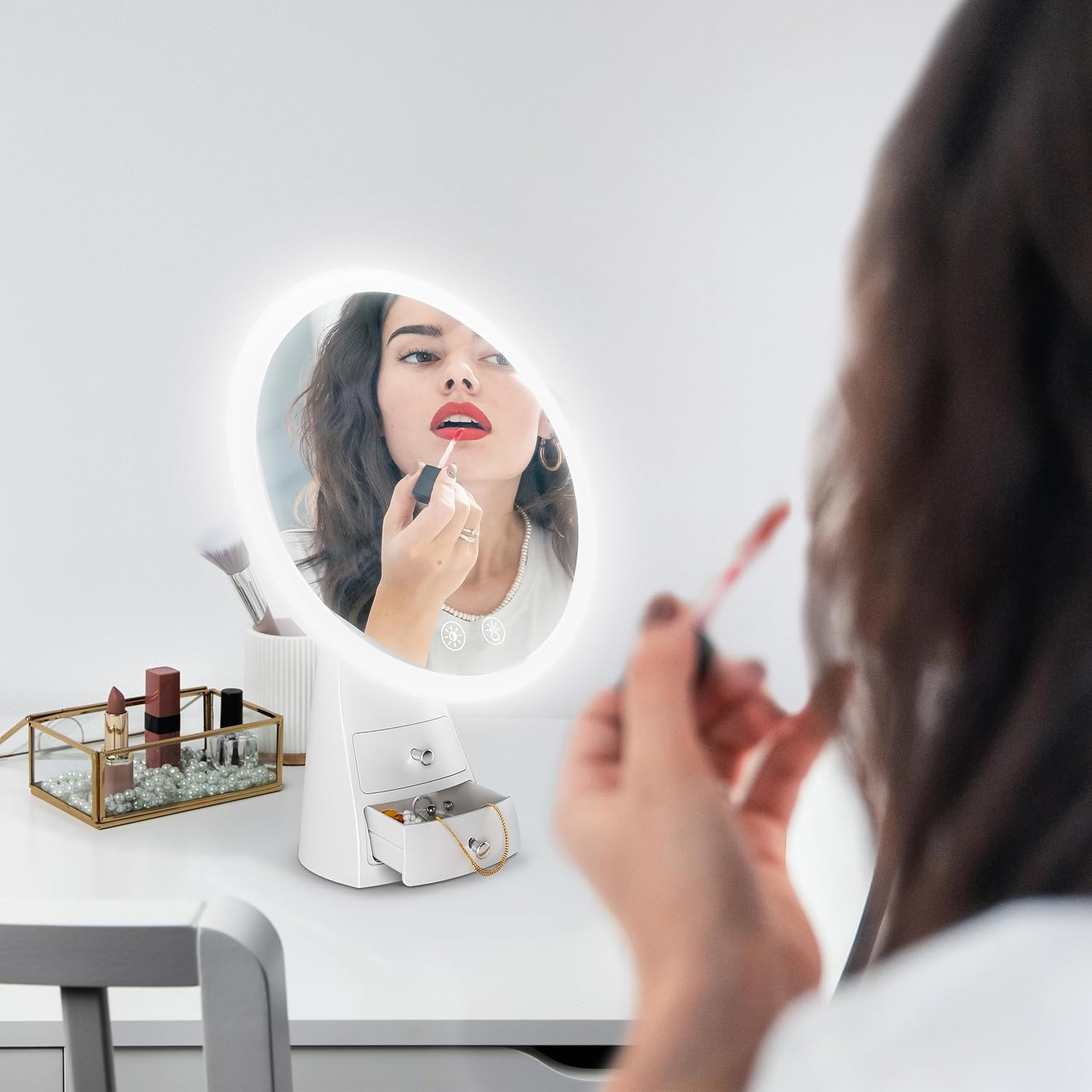 Porodo Lifestyle Vanity Makeup LED Illuminated Mirror Porodo Lifestyle Vanity Makeup LED Illuminated Mirror